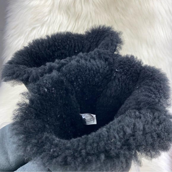 UGG WINTER BOOTS DOBLE BOWS SIZE 6W - Picture 5 of 9